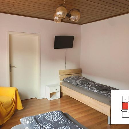 Monteurzimmer Ferienwohnung Kati Apt 1 알브쉬타트 외부 사진