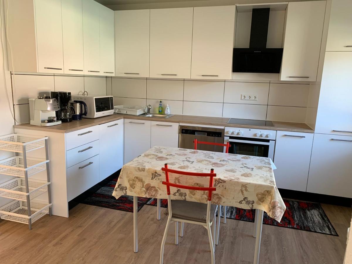 Monteurzimmer Ferienwohnung Kati Apt 1 알브쉬타트 외부 사진